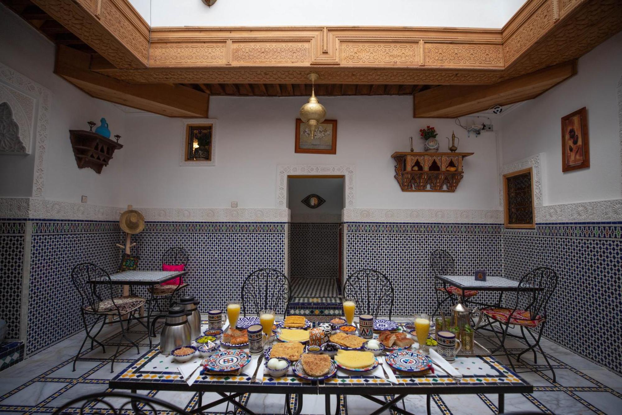 Riad Tafoukt Fez Exterior photo